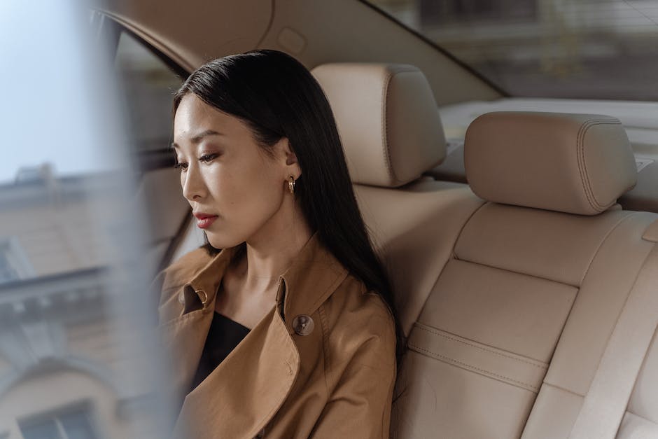 Autositzerhöhung - Wie lange sollten Kinder im Auto sitzen? Autositzerhöhung - Wie lange sollten Kinder im Auto sitzen?